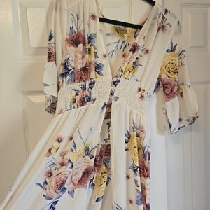 Gorgeous floral duster